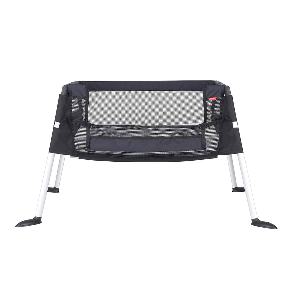 traveller™ travel cot a unique 4-in-1 sleep solution phil&teds®