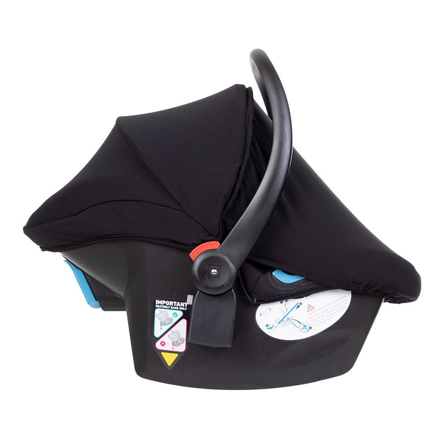 alpha™ infant car seat shown side on with the attached UPF50+ sun cover extended over the car seat_black/grey marl